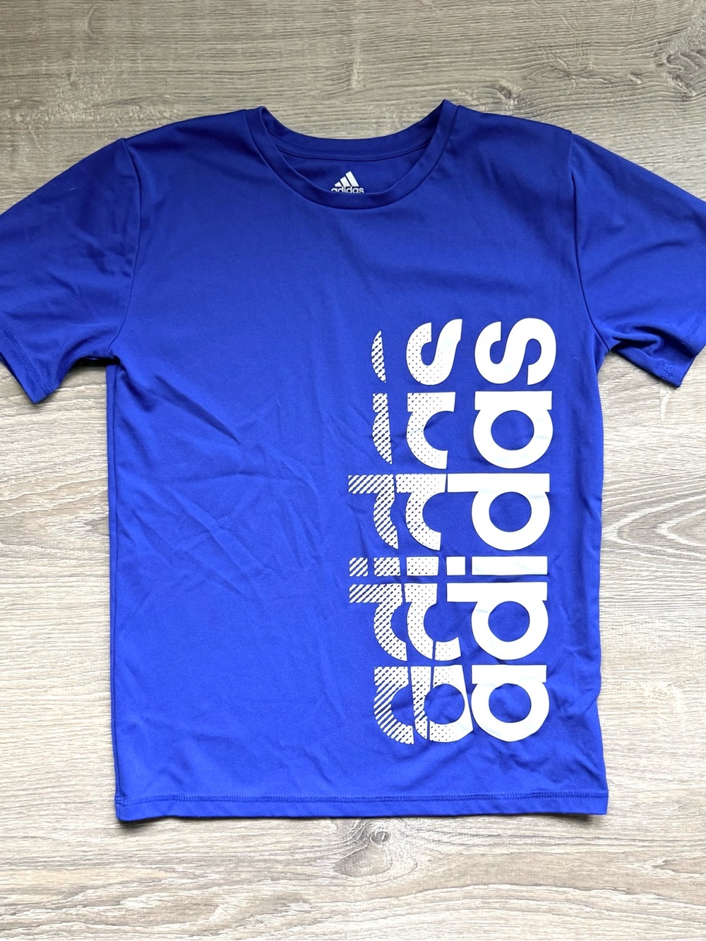 Adidas Boy’s M(10/12) Royal Blue Graphic Logo Tee